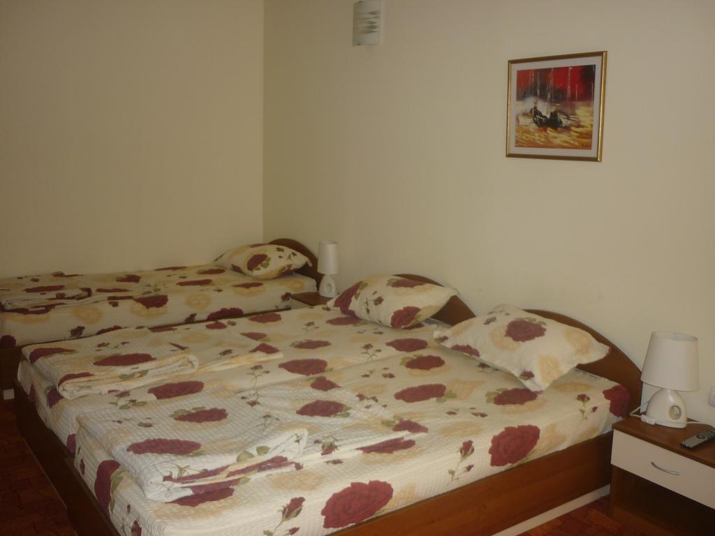 Guest House Pri Valyo Πριμόρσκο Εξωτερικό φωτογραφία