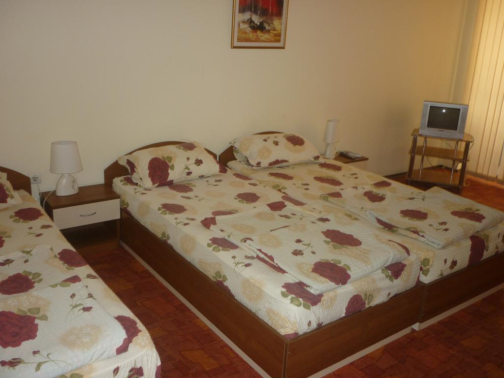Guest House Pri Valyo Πριμόρσκο Εξωτερικό φωτογραφία