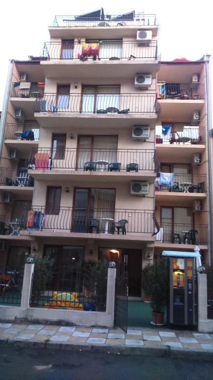 Guest House Pri Valyo Πριμόρσκο Εξωτερικό φωτογραφία